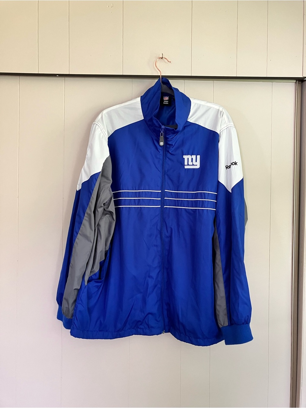 Reebok Sports Illustrated Blue, White & Gray NY Giants NFL Windbreaker Jacket
